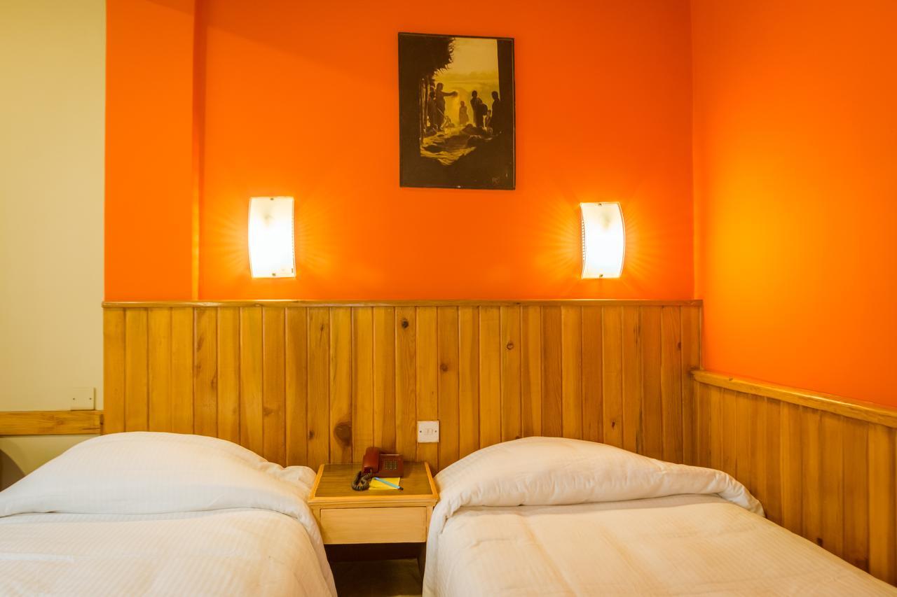 Harati Manor Inn Kathmandu Exterior foto