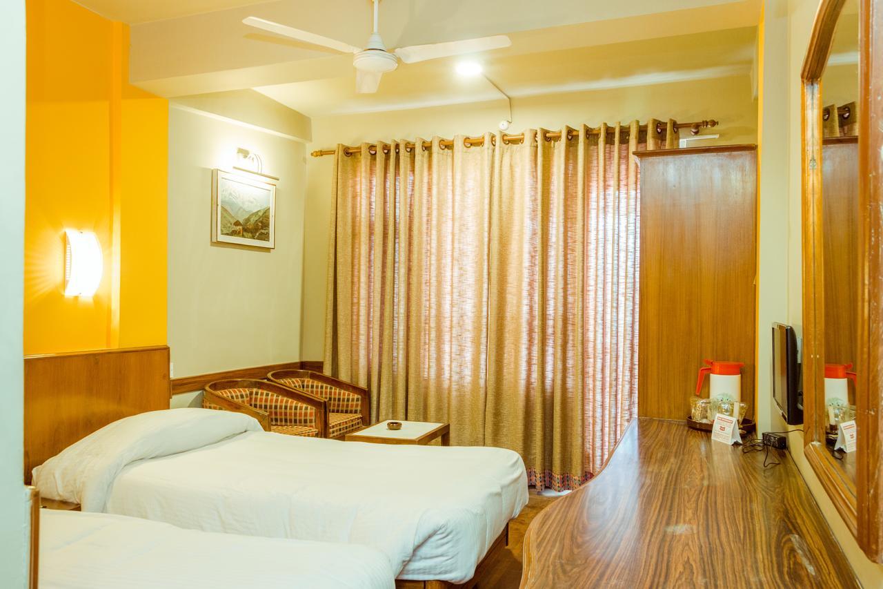 Harati Manor Inn Kathmandu Exterior foto